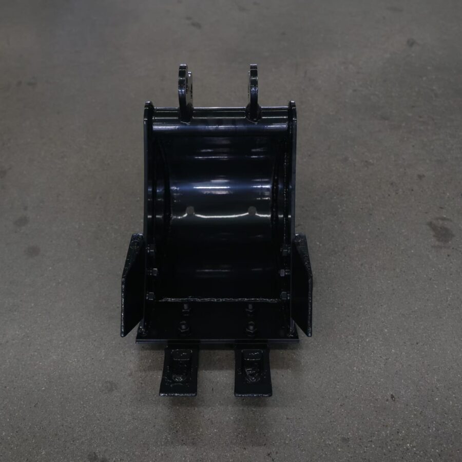 Łyżka 20 cm szerokości z zębami